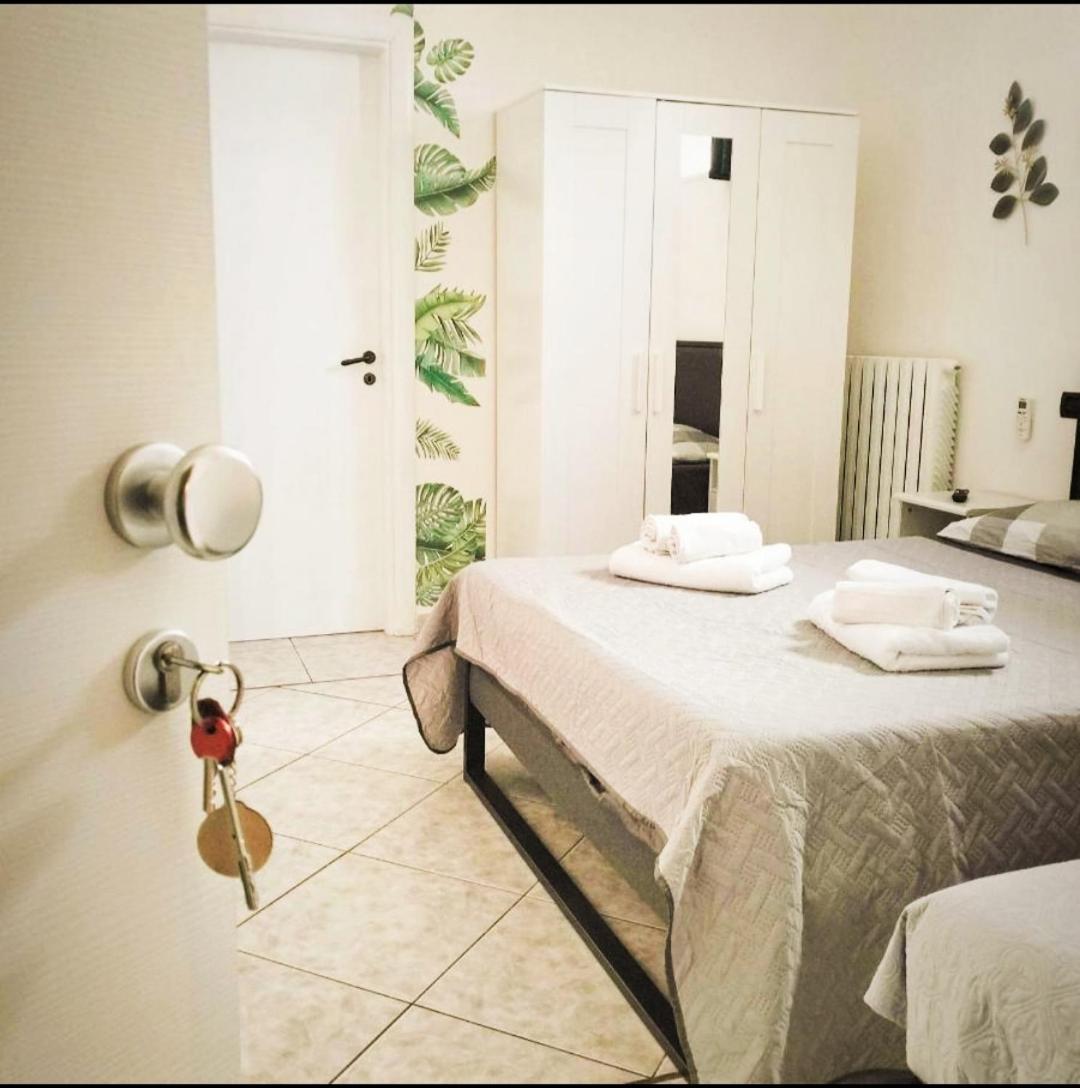 Petracca Guest House Монополі Екстер'єр фото